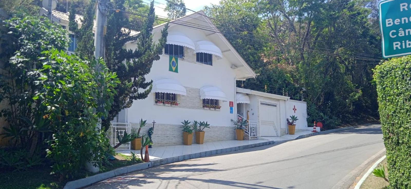 Вилла Minha Casa,Sua Casa Сан-Бенту-ду-Сапукаи Экстерьер фото
